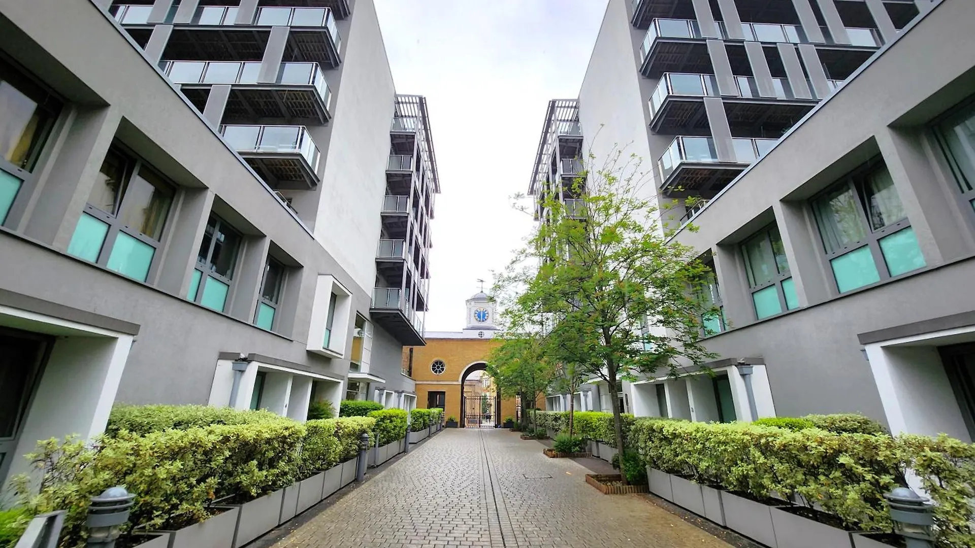 Apartment Riverside Oasis Station-Parking-Riverboat London
